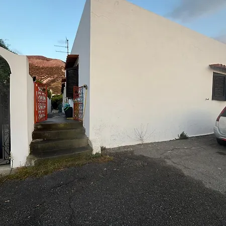 Giulia Vulcano (Isola)